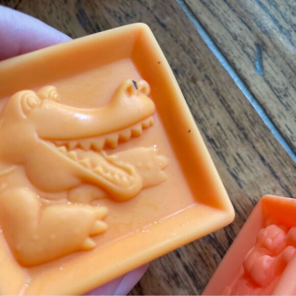 B. You Set of 10 Baby Stacking/ Counting Cubes in Bag - Squeak! - Picture 9 of 10